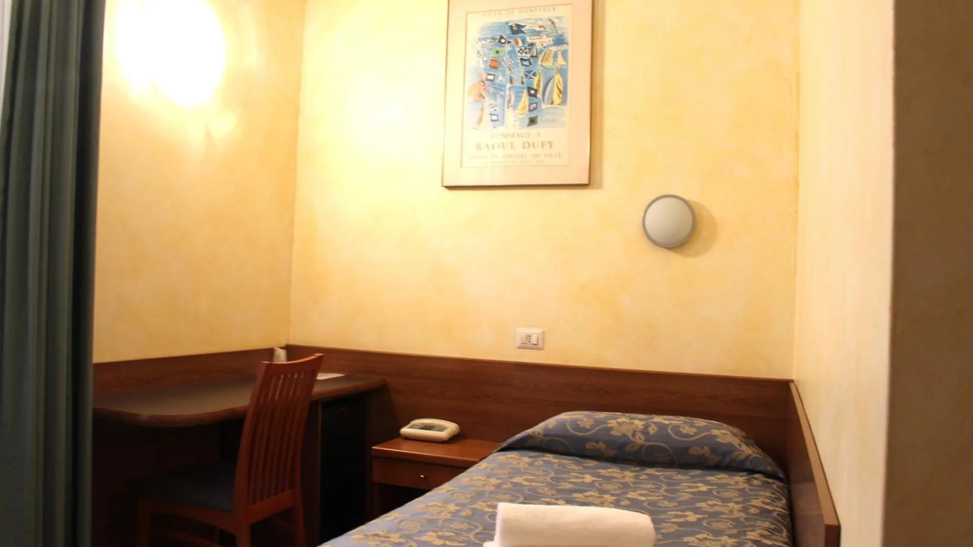 Club Hotel Μιλάνο 3*,  Ιταλία