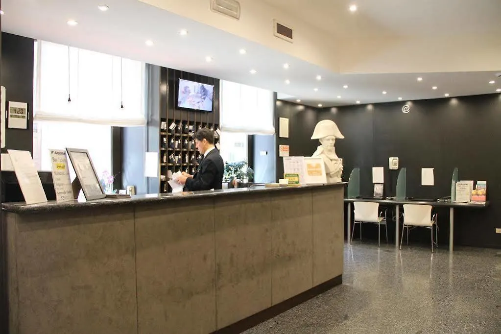 Club Hotel Μιλάνο 3*,  Ιταλία